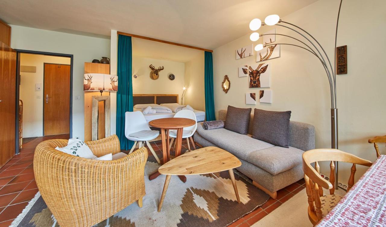 Appartement Homely Заалбах-Хинтерглем Екстериор снимка